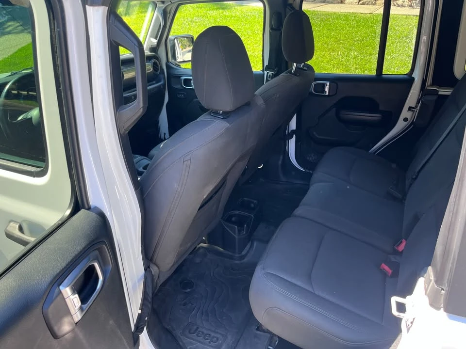 2020 Jeep JL Wrangler - Image 4 of 7