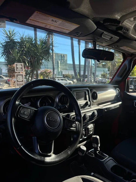 2020 Jeep JL Wrangler - Image 3 of 7