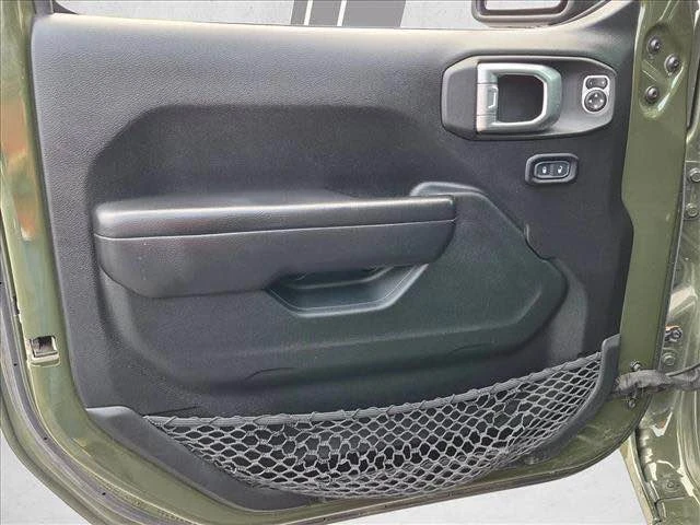 2020 Jeep JL Wrangler - Image 13 of 14