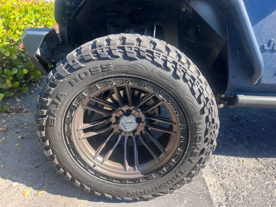 2020 Jeep JL Wrangler - Image 10 of 21
