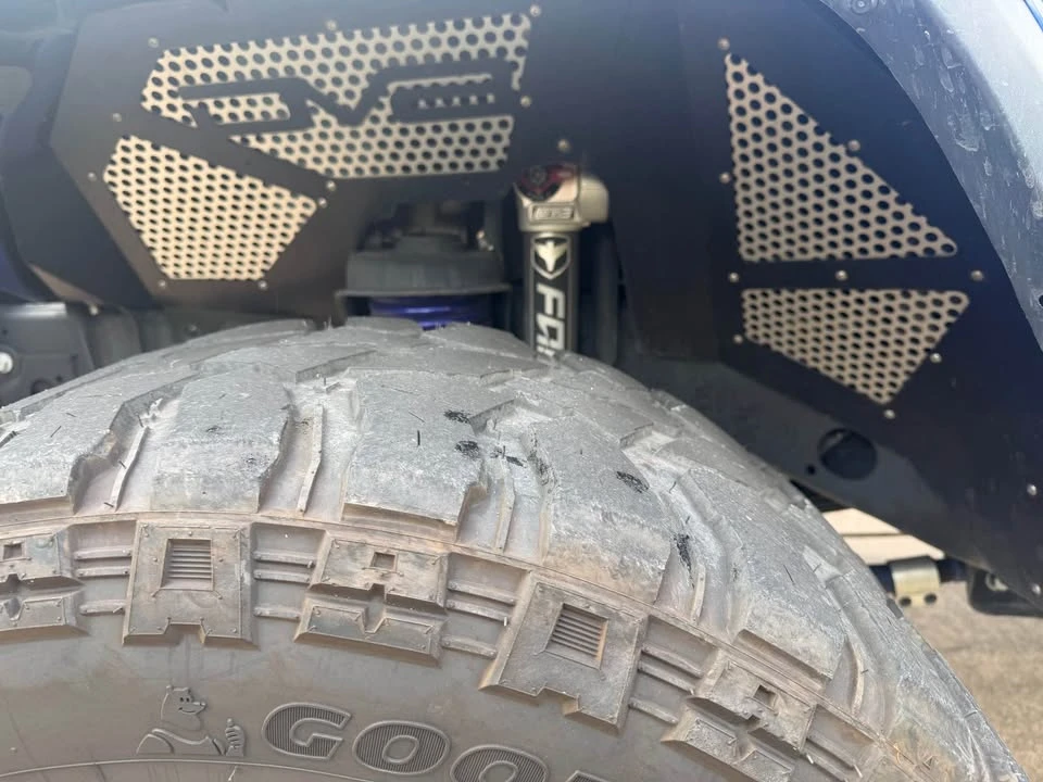 2020 Jeep JL Wrangler - Image 6 of 8