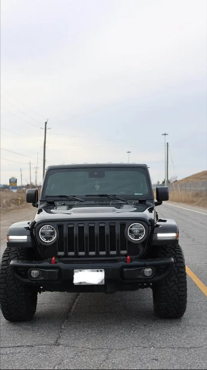 2020 Jeep JL Wrangler - Image 5 of 5