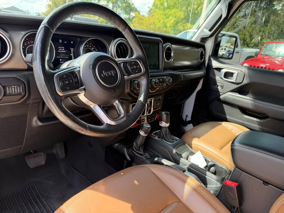 2020 Jeep JL Wrangler - Image 8 of 9