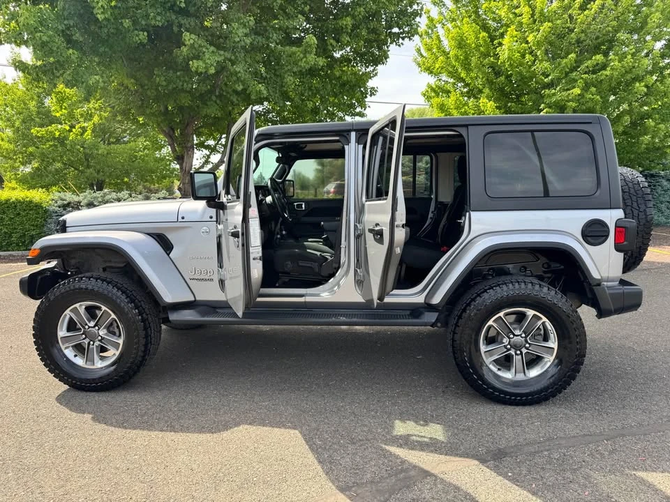 2020 Jeep JL Wrangler - Image 3 of 11