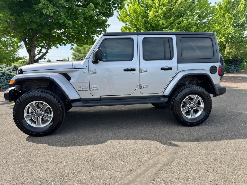 2020 Jeep JL Wrangler - Image 2 of 11
