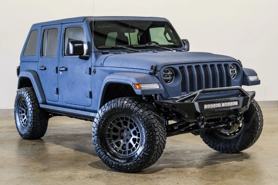 2020 Jeep JL Wrangler - Image 4 of 12