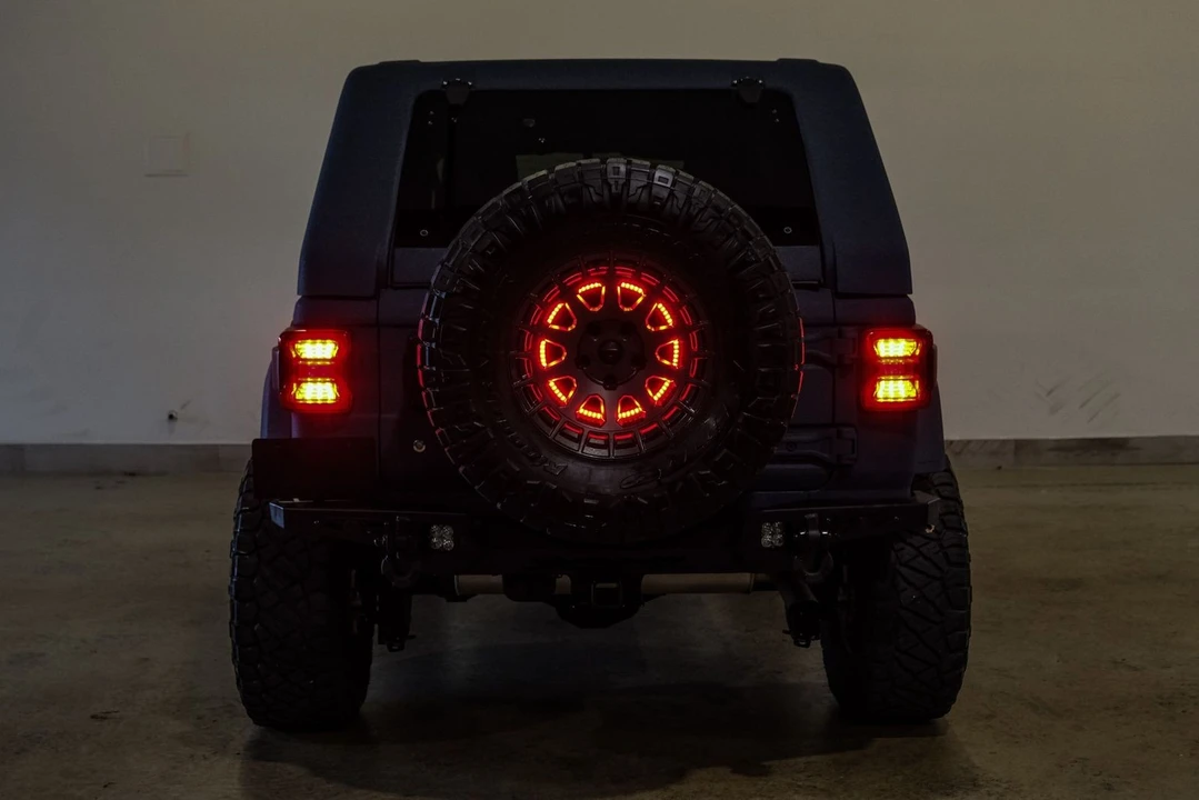 2020 Jeep JL Wrangler - Image 10 of 12