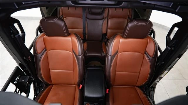2020 Jeep JL Wrangler - Image 3 of 21
