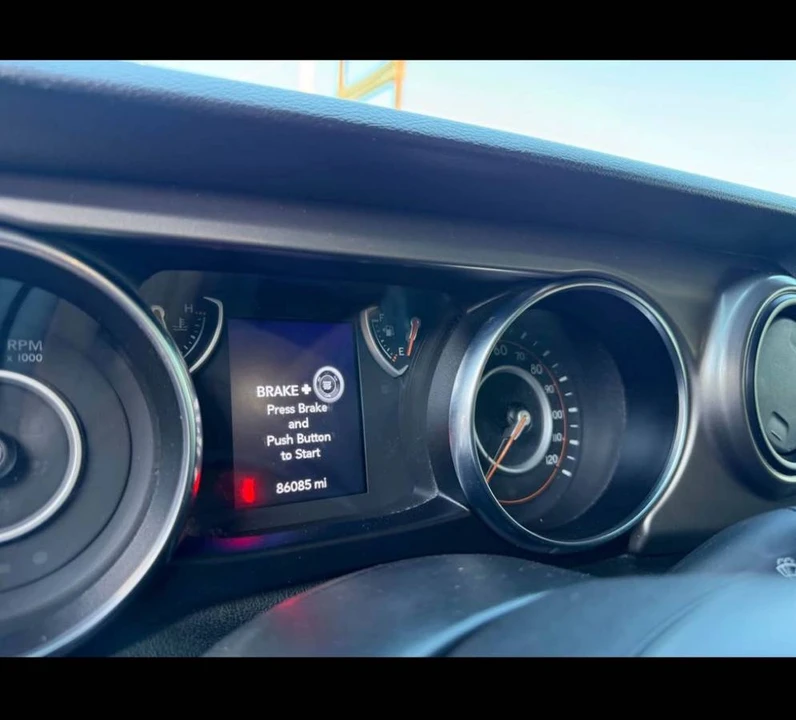 2020 Jeep JL Wrangler - Image 5 of 11