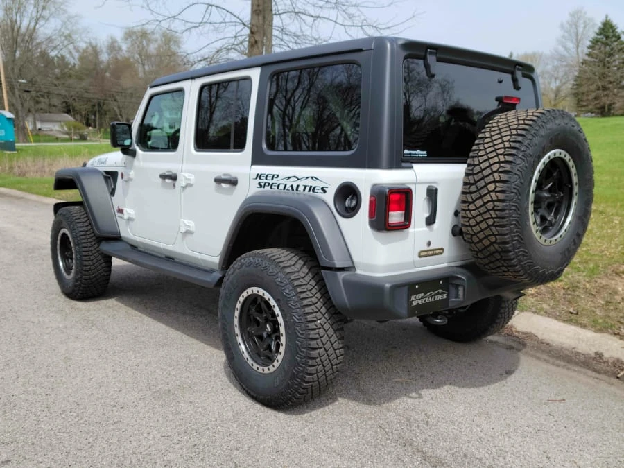 2020 Jeep JL Wrangler - Image 3 of 19