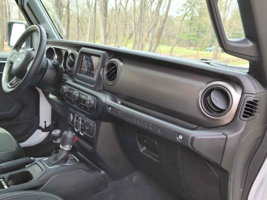 2020 Jeep JL Wrangler - Image 6 of 19