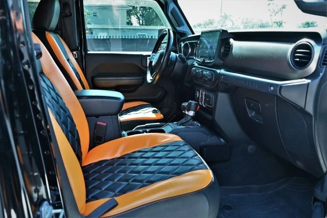 2020 Jeep - Image 27 of 31