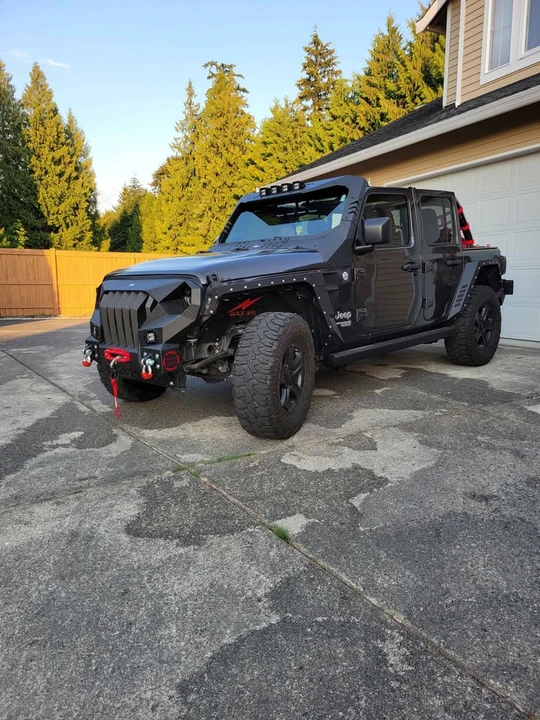 2020 Jeep JL Wrangler - Image 4 of 12