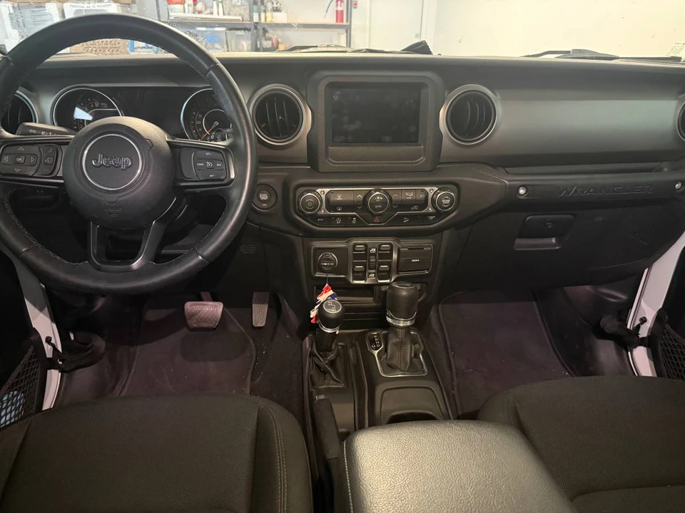 2020 Jeep JL Wrangler - Image 5 of 10