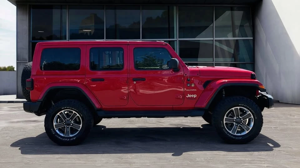 2020 Jeep JL Wrangler - Image 4 of 20