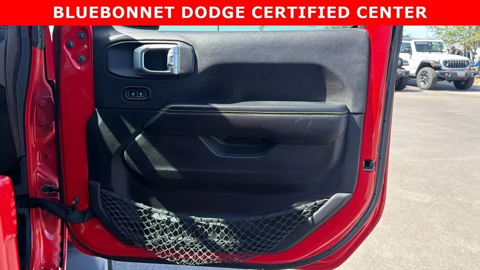 2020 Jeep JL Wrangler - Image 19 of 20