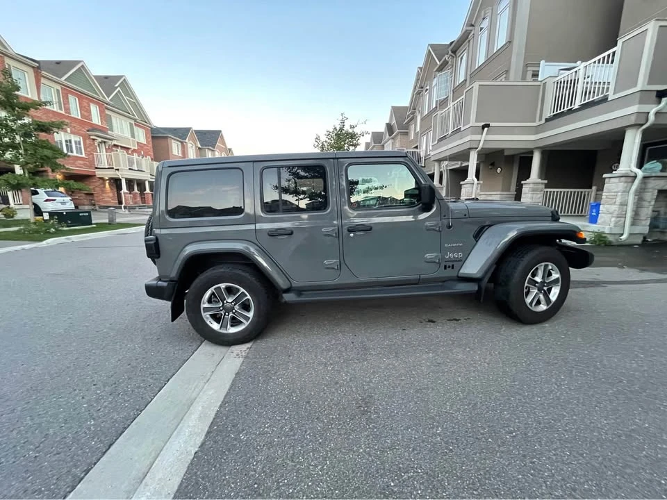 2020 Jeep JL Wrangler - Image 3 of 5