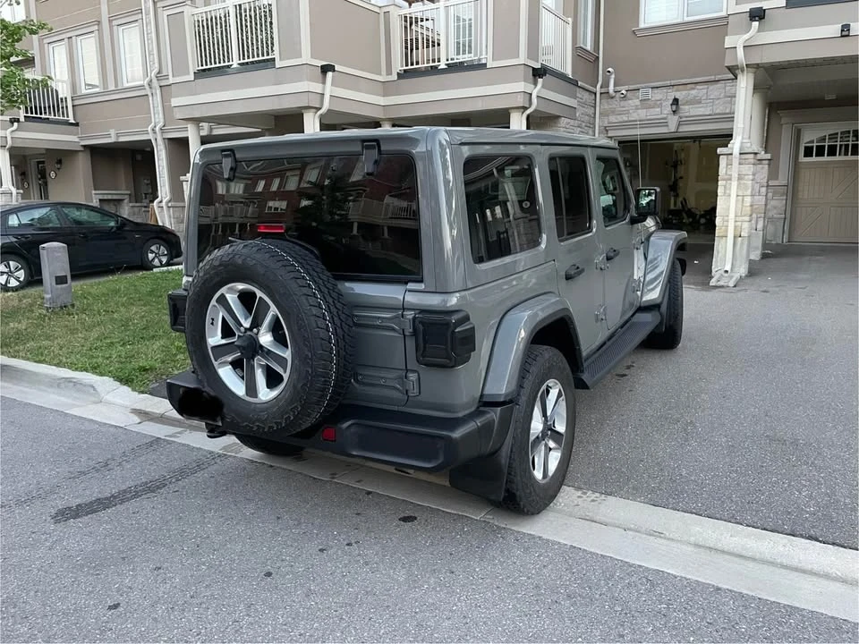 2020 Jeep JL Wrangler - Image 4 of 5