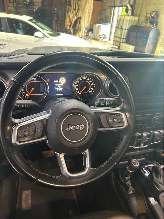 2020 Jeep JL Wrangler - Image 4 of 8