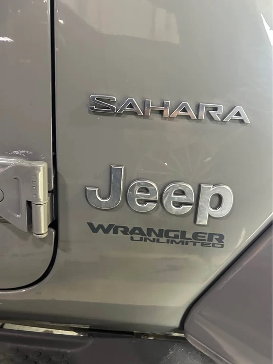 2020 Jeep JL Wrangler - Image 6 of 8