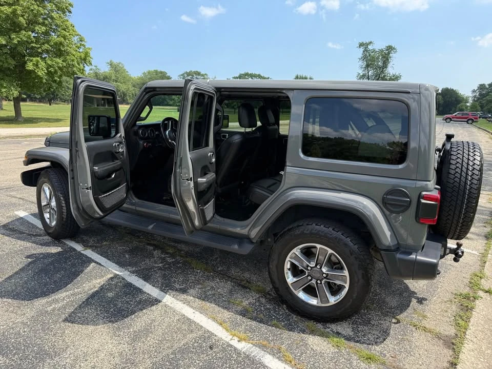 2020 Jeep JL Wrangler - Image 4 of 9