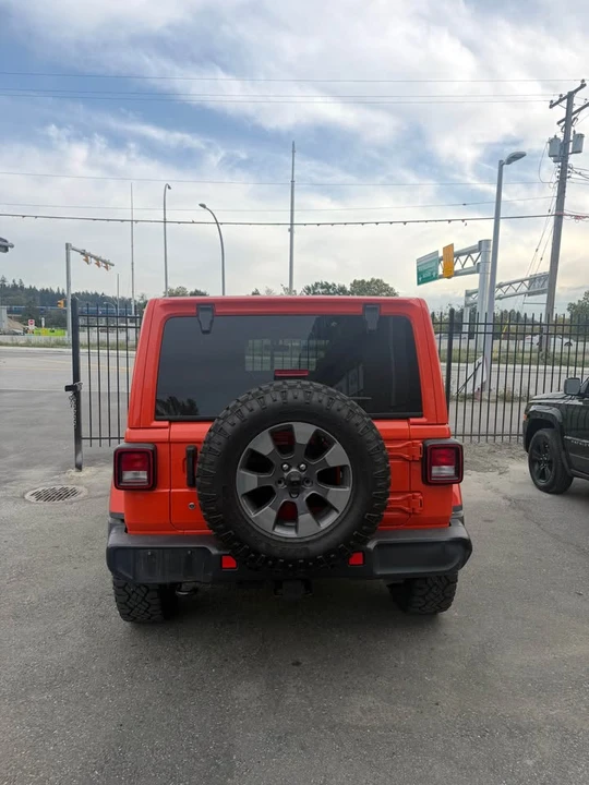 2020 Jeep JL Wrangler - Image 5 of 13