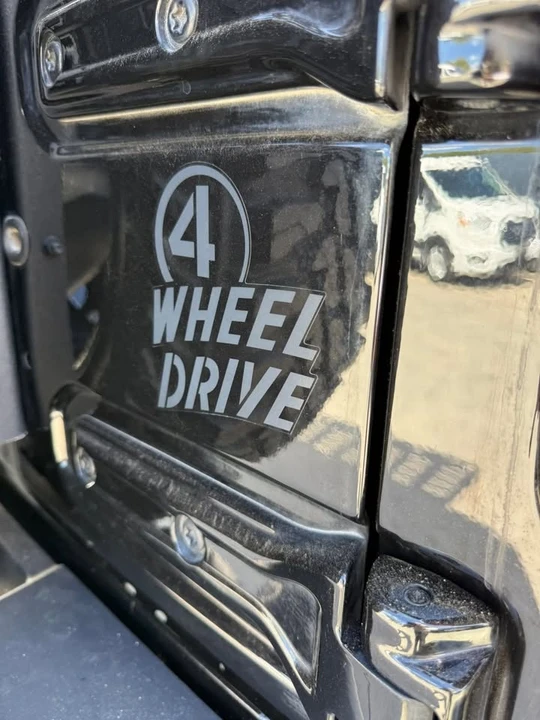 2020 Jeep JL Wrangler - Image 14 of 20