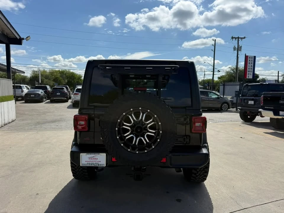 2020 Jeep JL Wrangler - Image 9 of 20