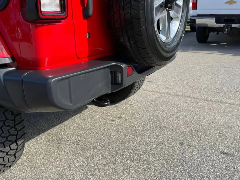 2020 Jeep JL Wrangler - Image 14 of 20