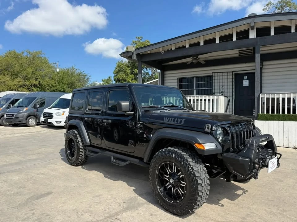 2020 Jeep JL Wrangler - Image 2 of 20