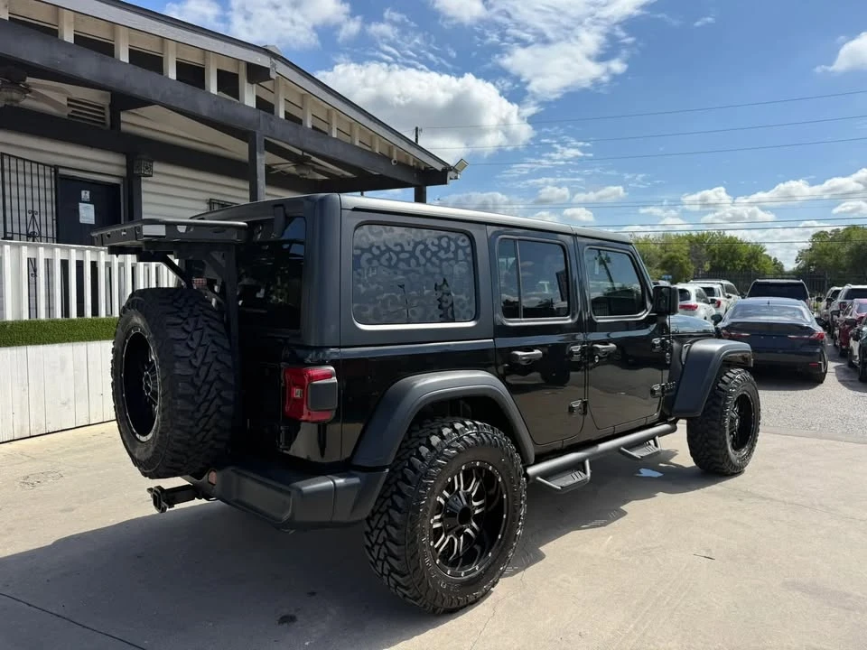 2020 Jeep JL Wrangler - Image 4 of 20
