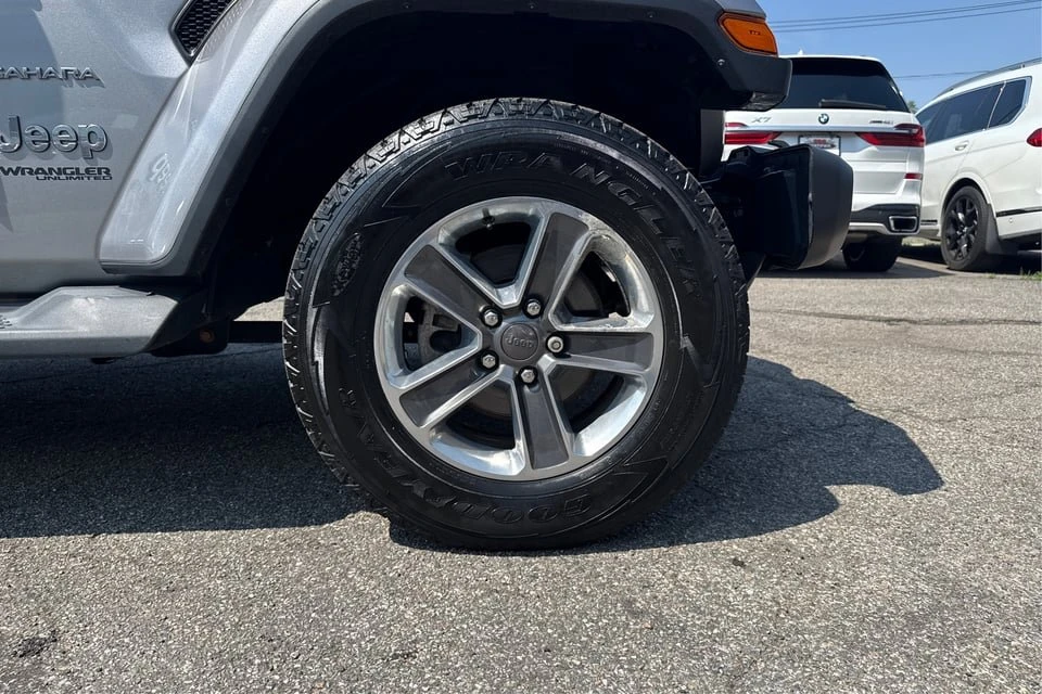 2020 Jeep JL Wrangler - Image 18 of 20