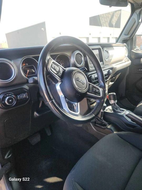 2020 Jeep JL Wrangler - Image 11 of 12