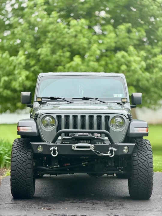 2020 Jeep JL Wrangler - Image 7 of 9