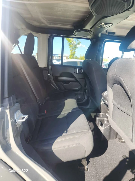2020 Jeep JL Wrangler - Image 8 of 12