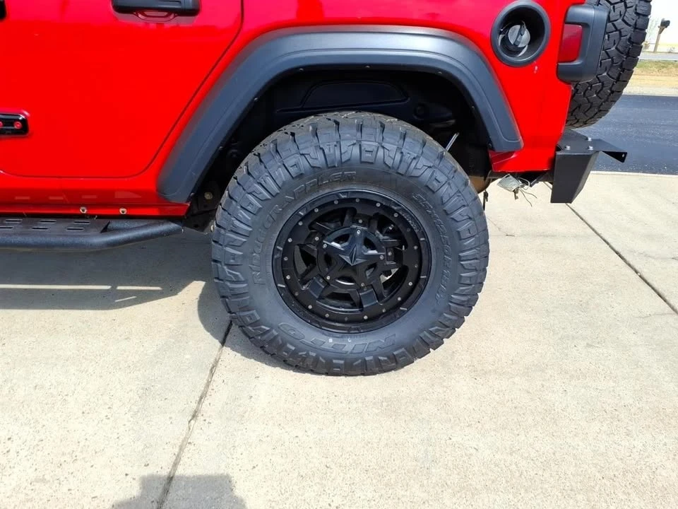 2020 Jeep JL Wrangler - Image 7 of 20