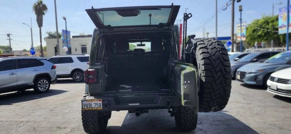 2020 Jeep JL Wrangler - Image 7 of 15