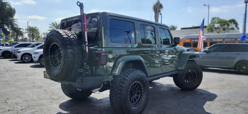 2020 Jeep JL Wrangler - Image 4 of 15