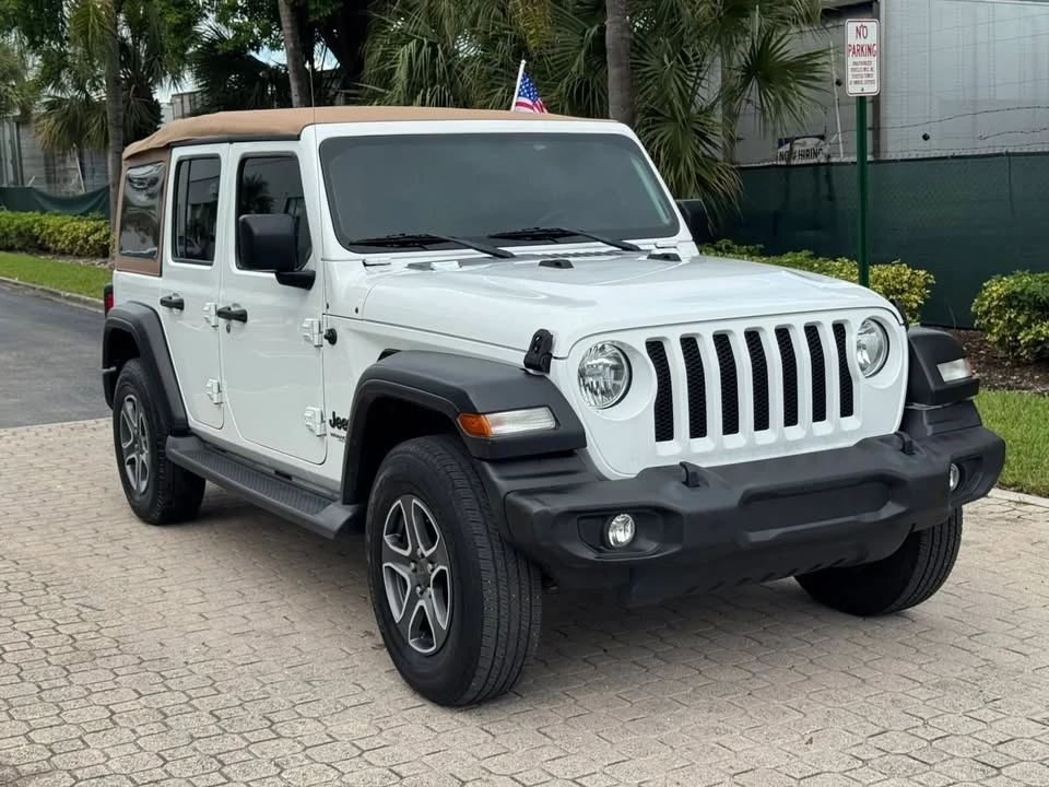 2020 Jeep JL Wrangler - Image 2 of 20