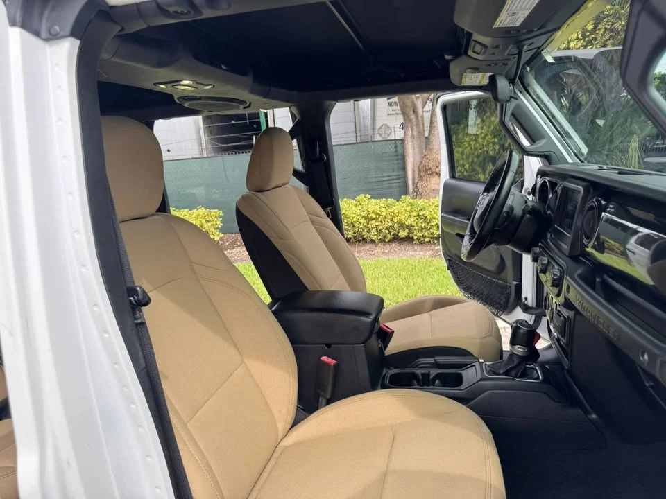 2020 Jeep JL Wrangler - Image 15 of 20