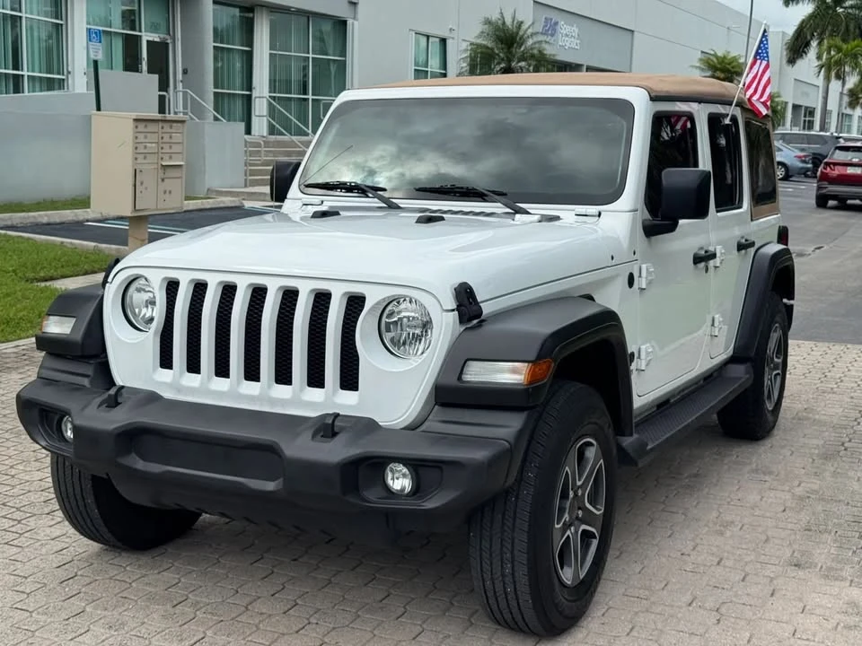 2020 Jeep JL Wrangler - Image 5 of 20