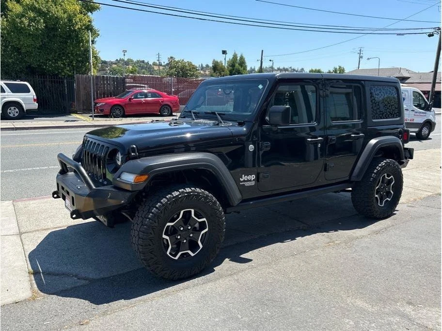 2020 Jeep JL Wrangler - Image 3 of 20