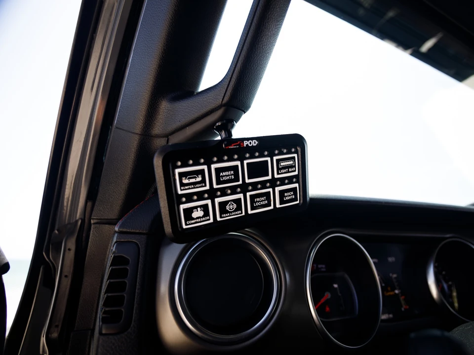 2020 Jeep JL Wrangler - Image 4 of 4
