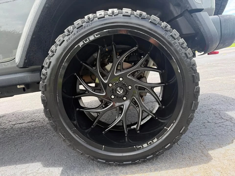 2020 Jeep JL Wrangler - Image 7 of 7
