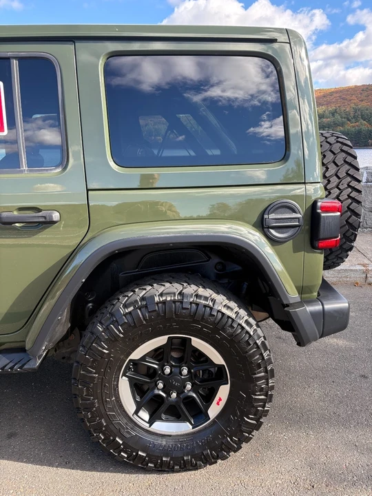 2020 Jeep JL Wrangler - Image 3 of 20