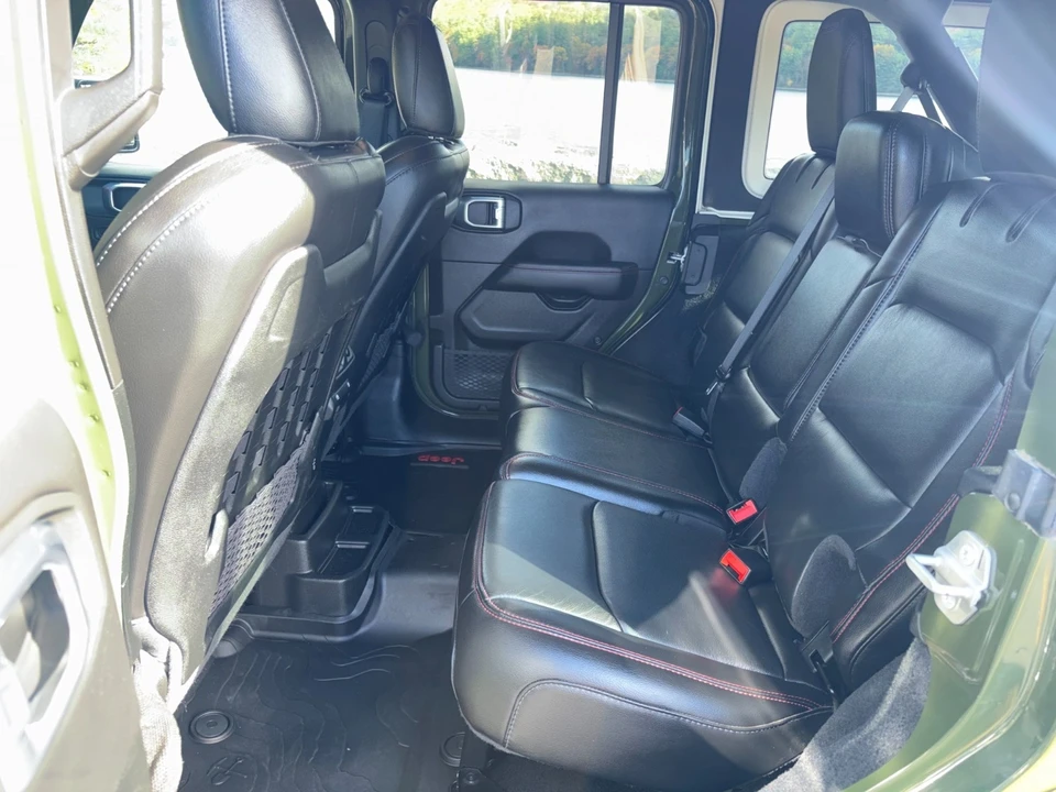 2020 Jeep JL Wrangler - Image 15 of 20
