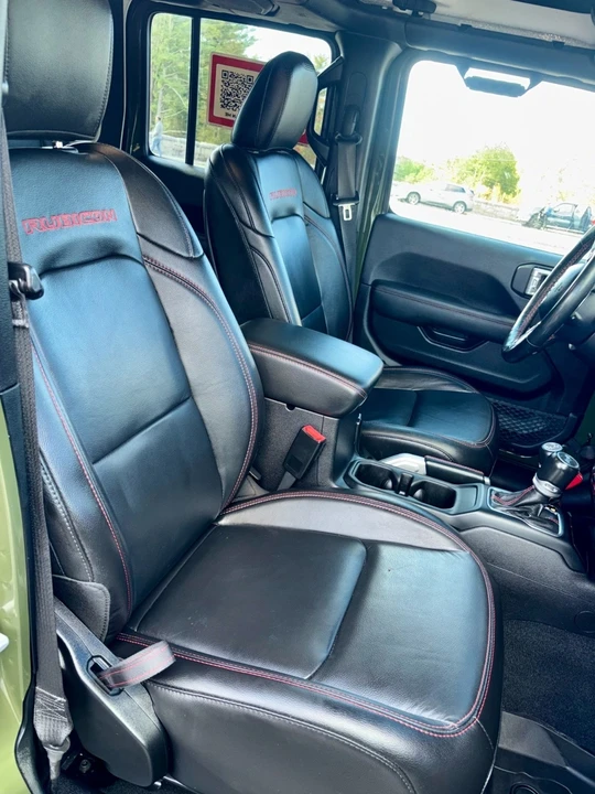 2020 Jeep JL Wrangler - Image 19 of 20