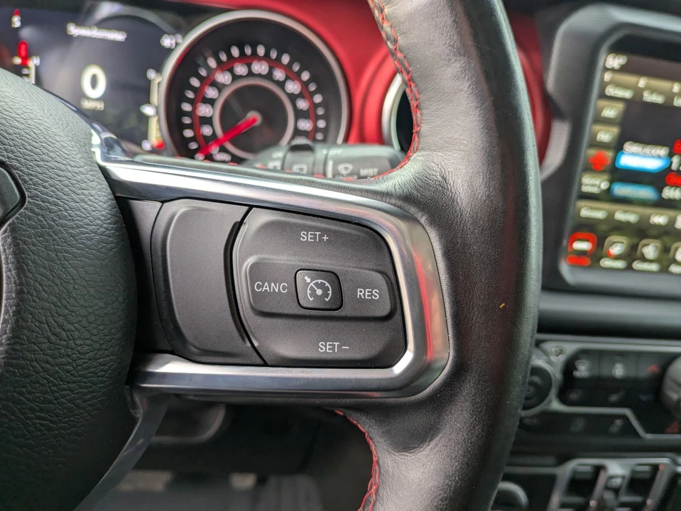 2020 Jeep JL Wrangler - Image 20 of 21