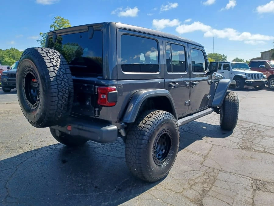 2020 Jeep JL Wrangler - Image 8 of 25