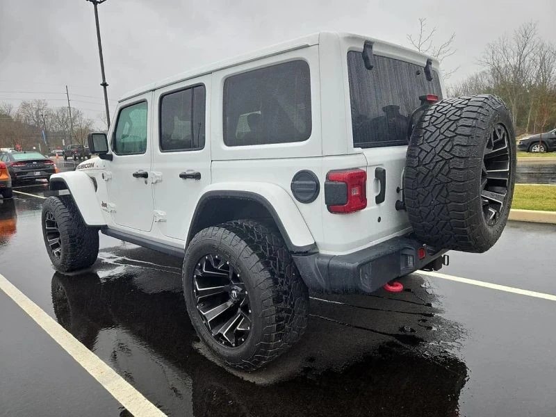 2020 Jeep JL Wrangler - Image 3 of 4